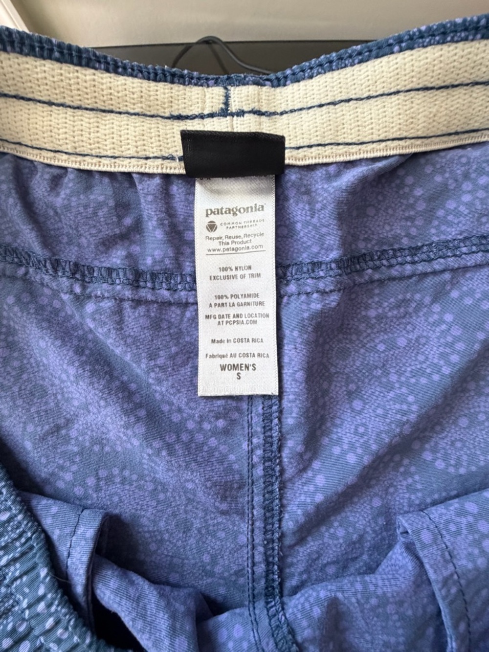 Patagonia Women's Navy Floral-Dot Elastic-Waist Athletic Shorts Premium quality - Picture 5 of 9